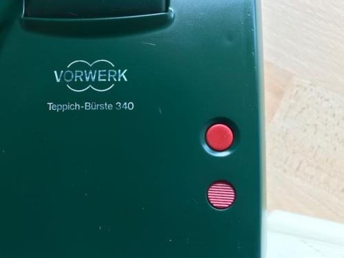 Comment nettoyer la brosse Vorwerk